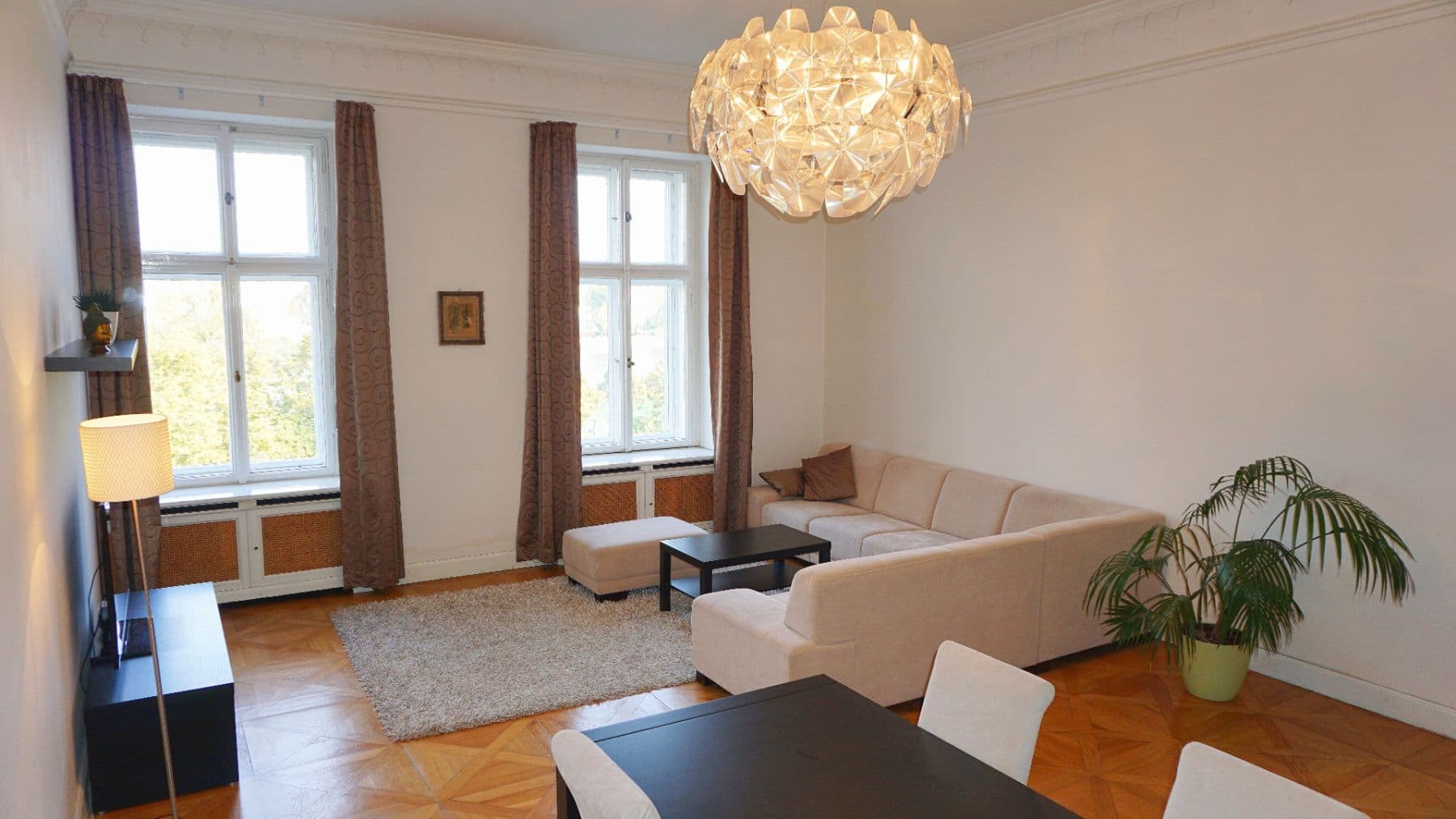 2 bedroom flat to rent, 107 m², Janáčkovo nábřeží, Prague, Prague 2 bedroom flat to rent, 107 m², Janáčkovo nábřeží, Prague, Prague