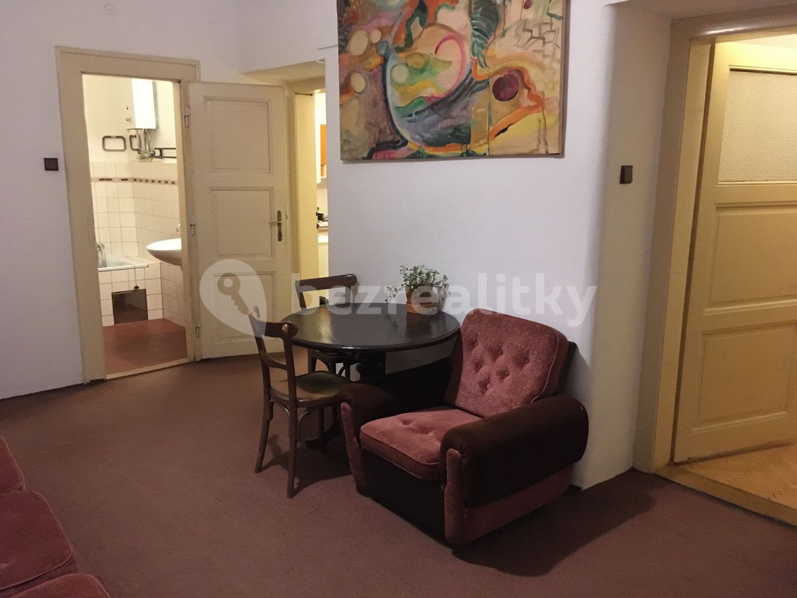 5 bedroom flat to rent, 12 m², Schnirchova, Prague, Prague 5 bedroom flat to rent, 12 m², Schnirchova, Prague, Prague