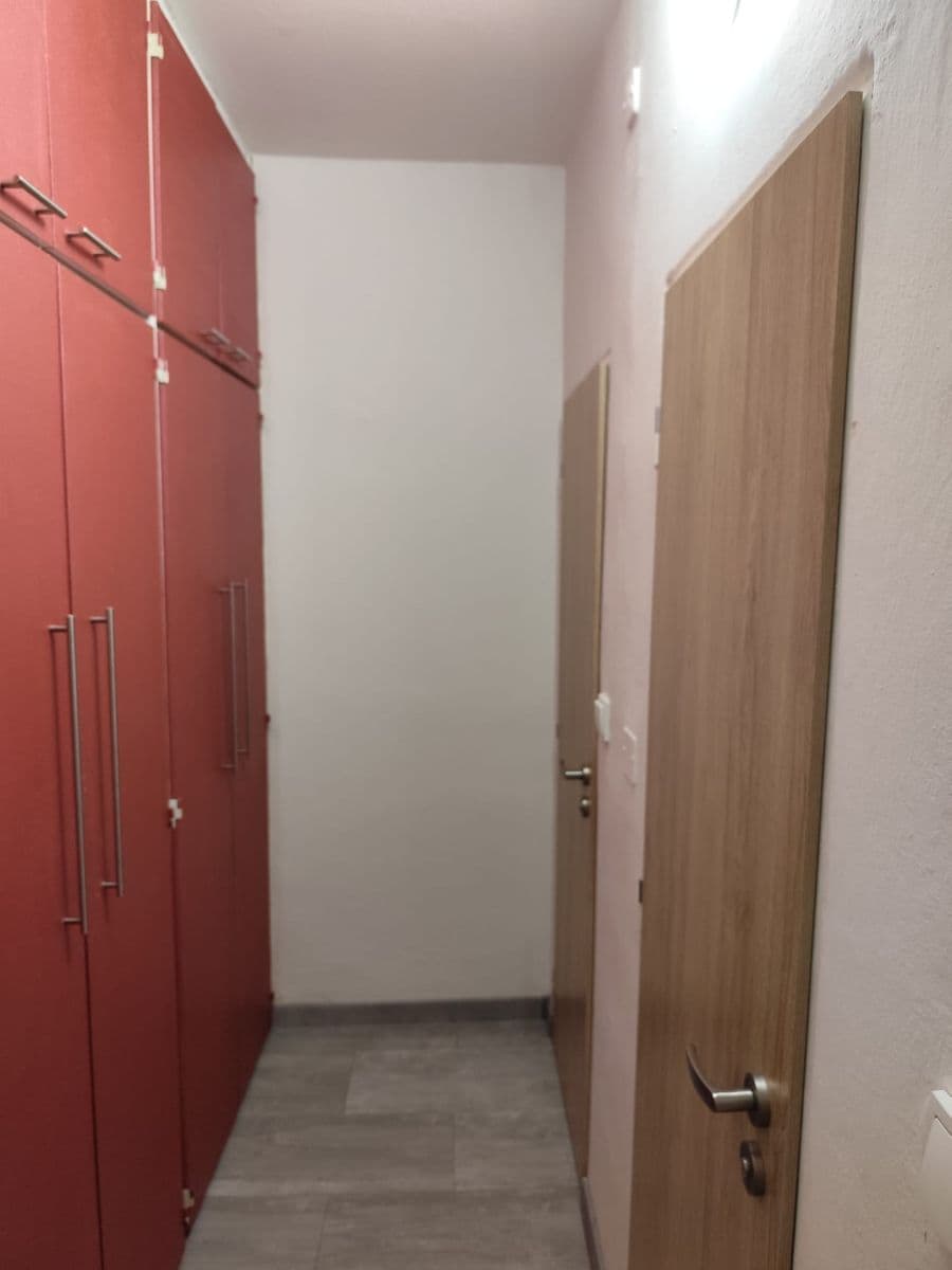 1 bedroom flat to rent, 36 m², Výškovická, Ostrava, Moravskoslezský Region 1 bedroom flat to rent, 36 m², Výškovická, Ostrava, Moravskoslezský Region