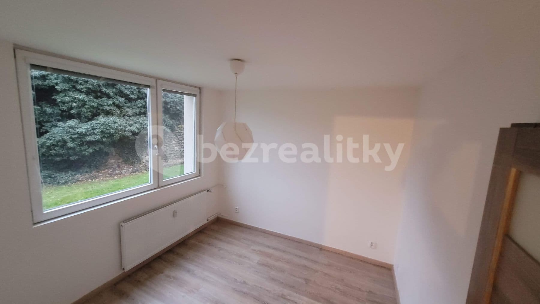 1 bedroom with open-plan kitchen flat to rent, 45 m², Na Klášteře, Beroun, Středočeský Region