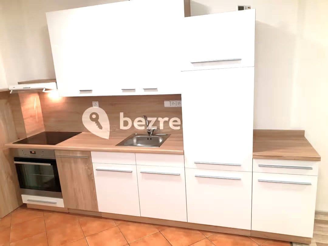 3 bedroom flat to rent, 80 m², Lesní čtvrť I, Zlín, Zlínský Region 3 bedroom flat to rent, 80 m², Lesní čtvrť I, Zlín, Zlínský Region
