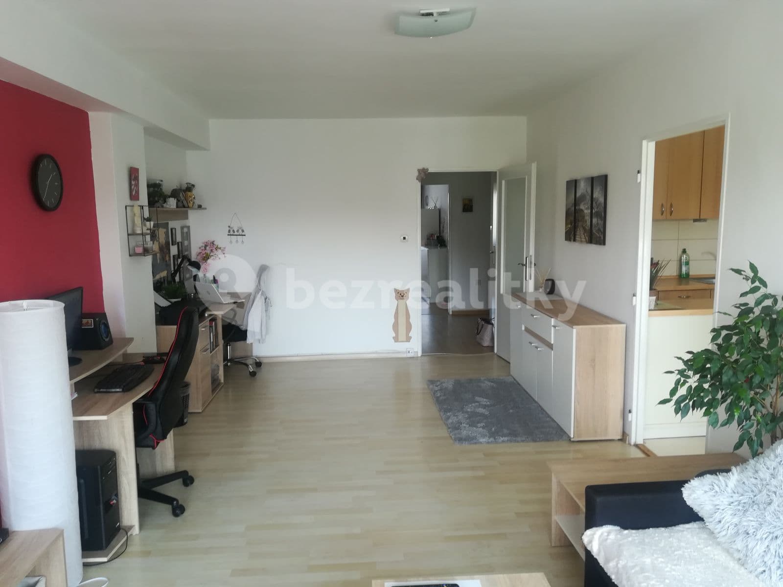 2 bedroom flat to rent, 75 m², Nádražní, Ostrava, Moravskoslezský Region 2 bedroom flat to rent, 75 m², Nádražní, Ostrava, Moravskoslezský Region