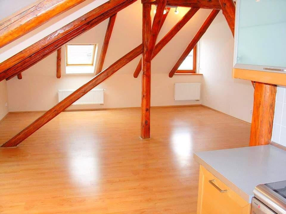 2 bedroom with open-plan kitchen flat to rent, 90 m², Klapkova, Prague, Prague 2 bedroom with open-plan kitchen flat to rent, 90 m², Klapkova, Prague, Prague