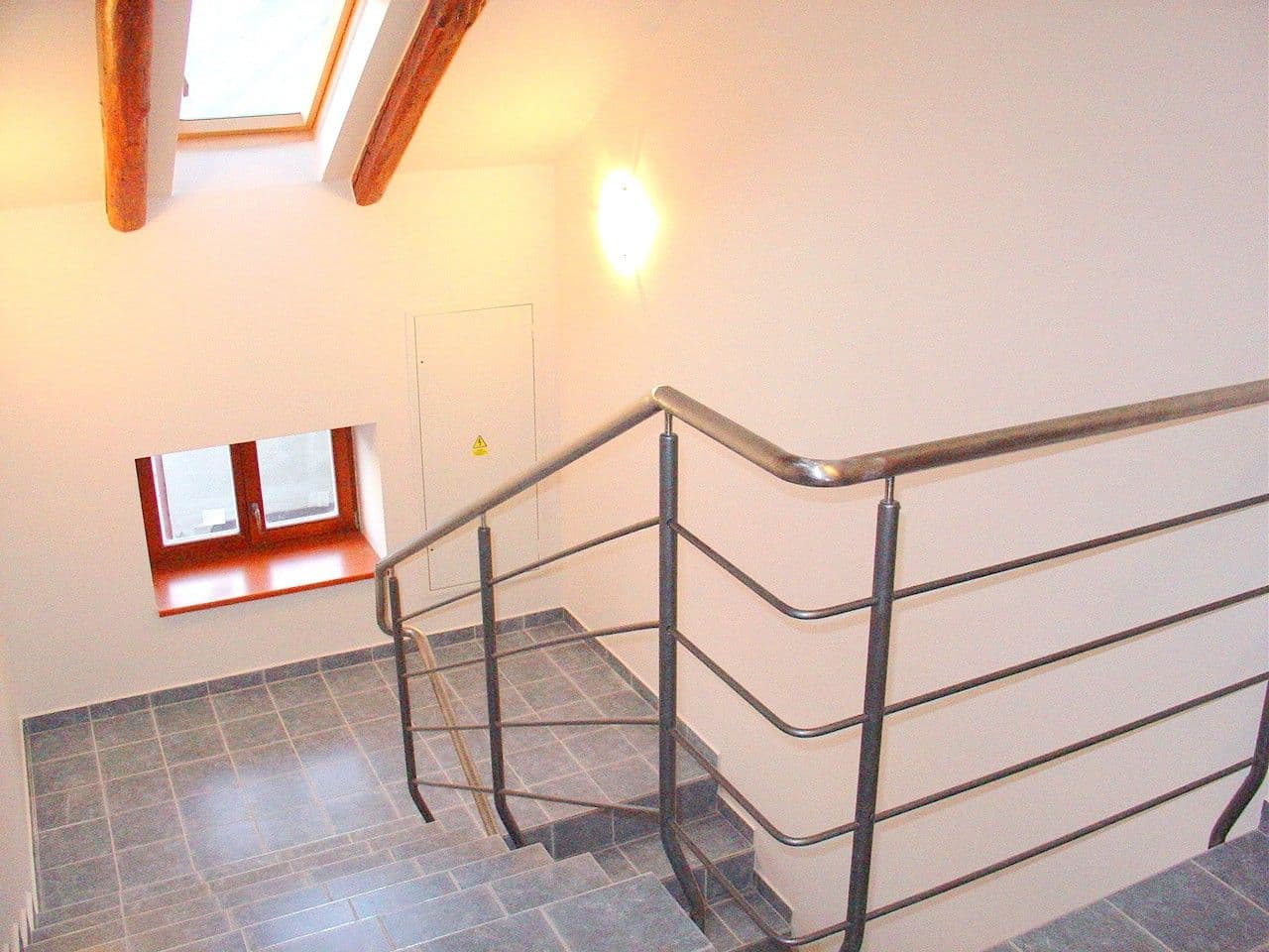 2 bedroom with open-plan kitchen flat to rent, 90 m², Klapkova, Prague, Prague 2 bedroom with open-plan kitchen flat to rent, 90 m², Klapkova, Prague, Prague