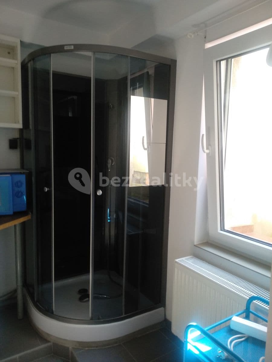 1 bedroom flat to rent, 27 m², K Čestlicům, Prague, Prague 1 bedroom flat to rent, 27 m², K Čestlicům, Prague, Prague