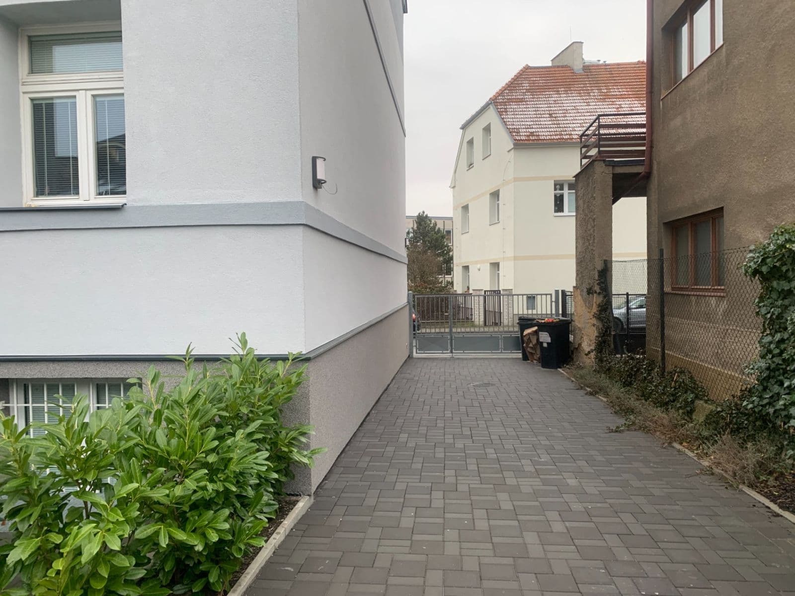 1 bedroom with open-plan kitchen flat to rent, 44 m², Čistovická, Prague, Prague 1 bedroom with open-plan kitchen flat to rent, 44 m², Čistovická, Prague, Prague