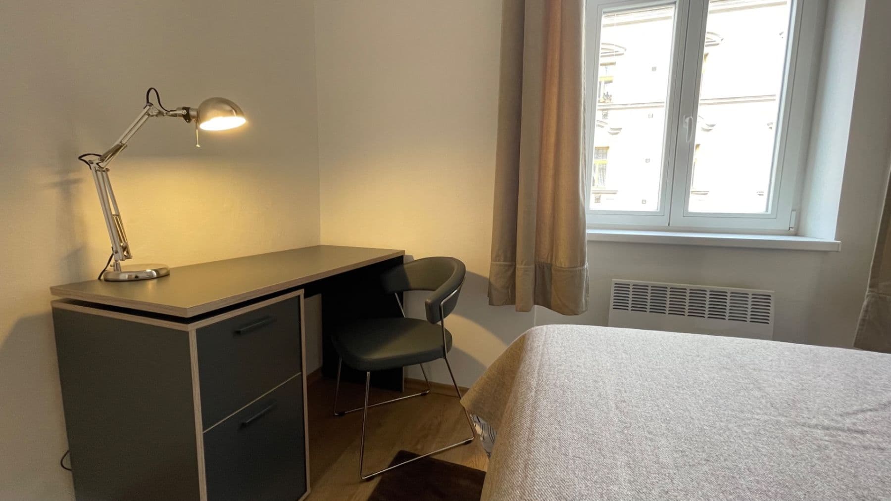 1 bedroom with open-plan kitchen flat to rent, 42 m², Sarajevská, Prague, Prague 1 bedroom with open-plan kitchen flat to rent, 42 m², Sarajevská, Prague, Prague
