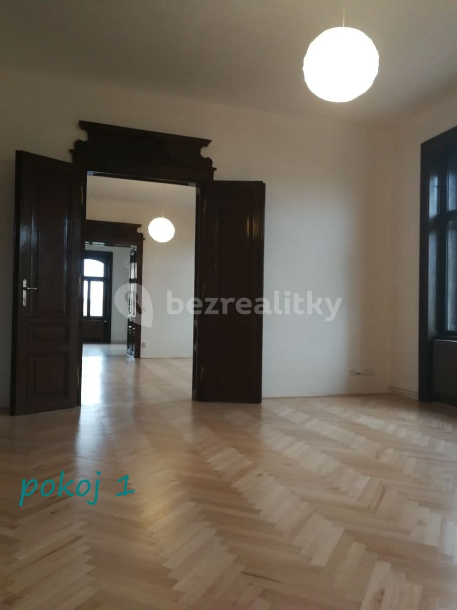 4 bedroom flat to rent, 155 m², třída Svobody, Olomouc, Olomoucký Region 4 bedroom flat to rent, 155 m², třída Svobody, Olomouc, Olomoucký Region