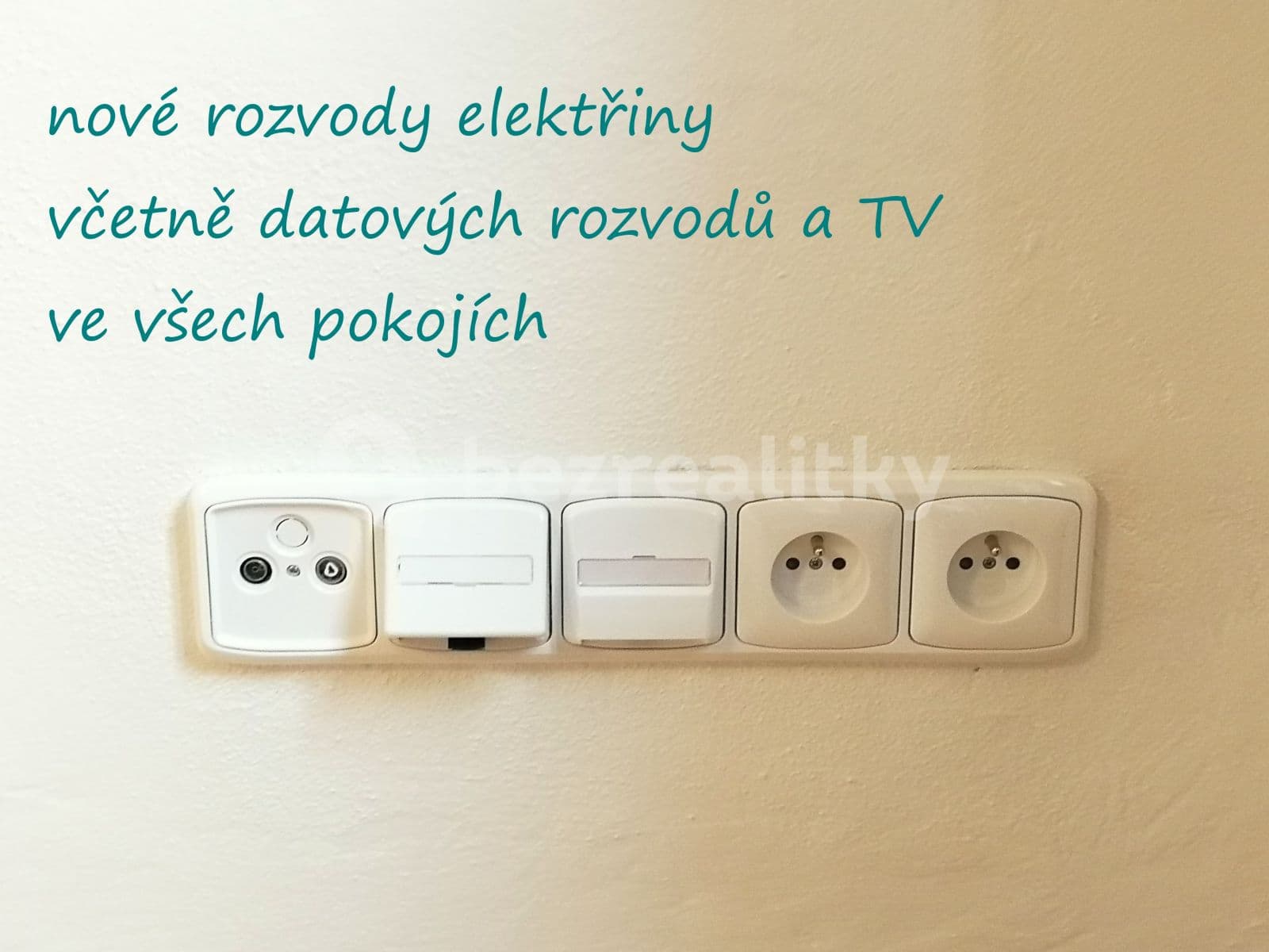 4 bedroom flat to rent, 155 m², třída Svobody, Olomouc, Olomoucký Region 4 bedroom flat to rent, 155 m², třída Svobody, Olomouc, Olomoucký Region