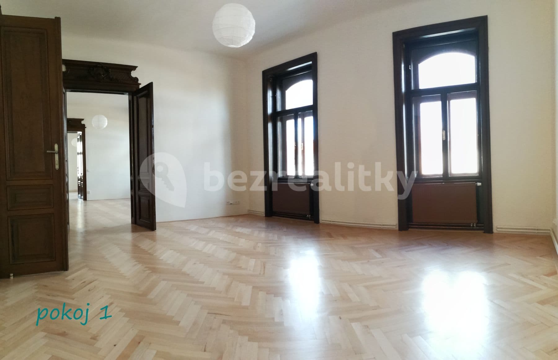 4 bedroom flat to rent, 155 m², třída Svobody, Olomouc, Olomoucký Region 4 bedroom flat to rent, 155 m², třída Svobody, Olomouc, Olomoucký Region