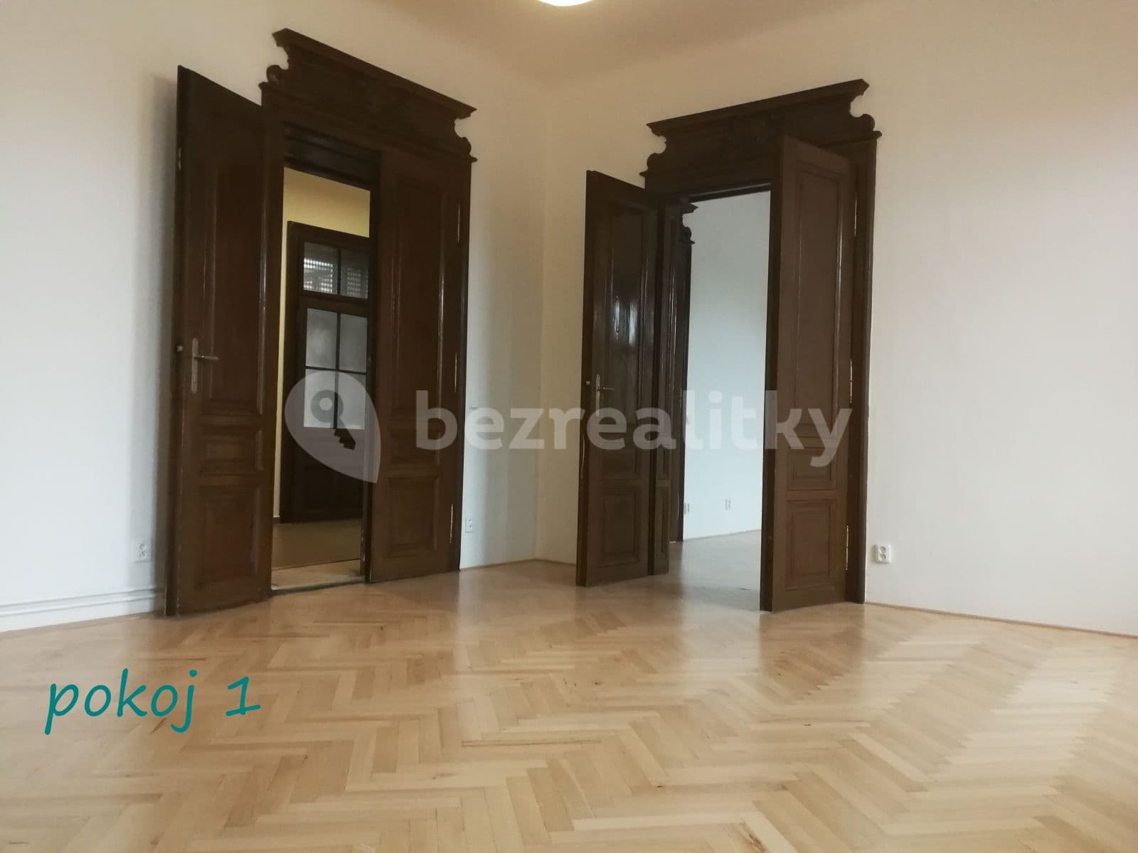 4 bedroom flat to rent, 155 m², třída Svobody, Olomouc, Olomoucký Region 4 bedroom flat to rent, 155 m², třída Svobody, Olomouc, Olomoucký Region