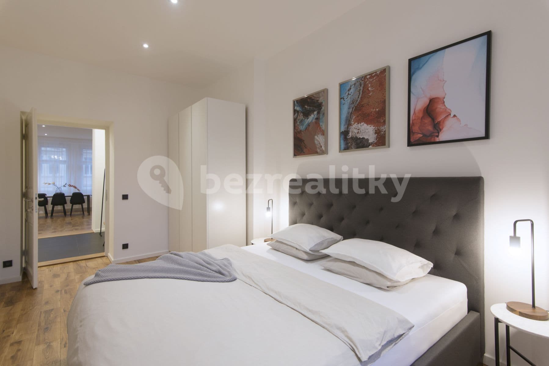 1 bedroom with open-plan kitchen flat to rent, 73 m², Kubelíkova, Prague, Prague 1 bedroom with open-plan kitchen flat to rent, 73 m², Kubelíkova, Prague, Prague