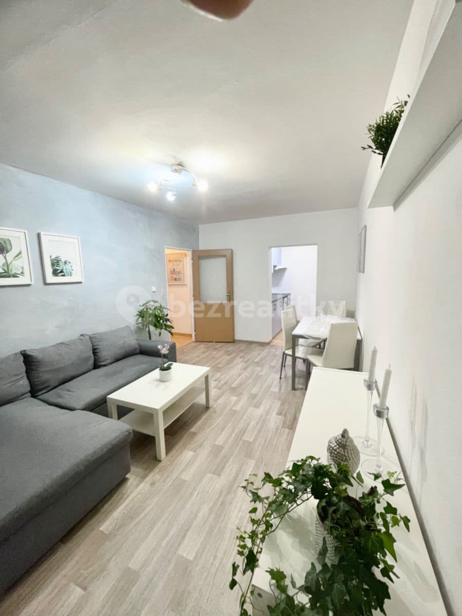 1 bedroom with open-plan kitchen flat to rent, 43 m², Ohradní, Prague, Prague 1 bedroom with open-plan kitchen flat to rent, 43 m², Ohradní, Prague, Prague