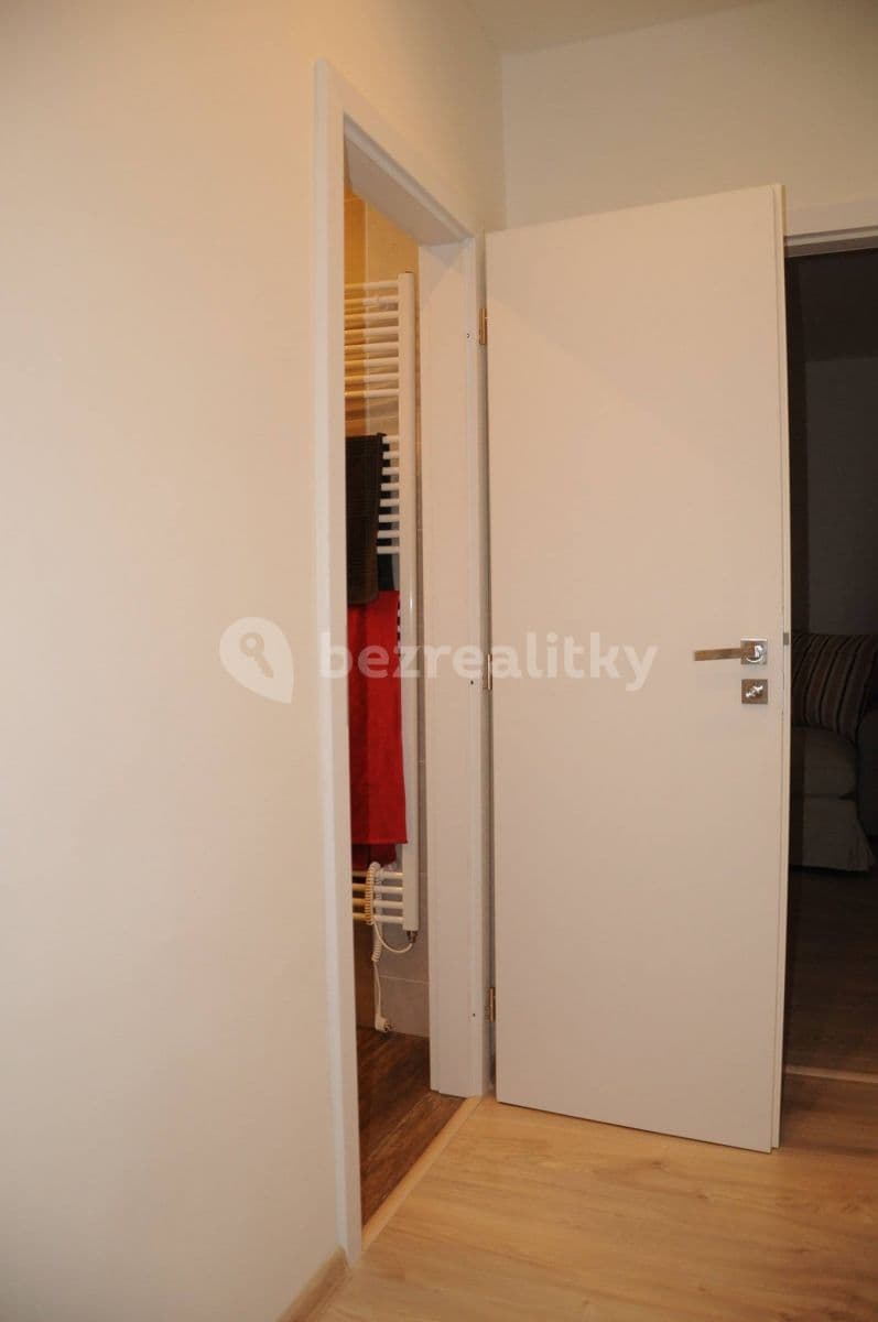 1 bedroom with open-plan kitchen flat to rent, 54 m², Generála Sochora, Ostrava, Moravskoslezský Region 1 bedroom with open-plan kitchen flat to rent, 54 m², Generála Sochora, Ostrava, Moravskoslezský Region