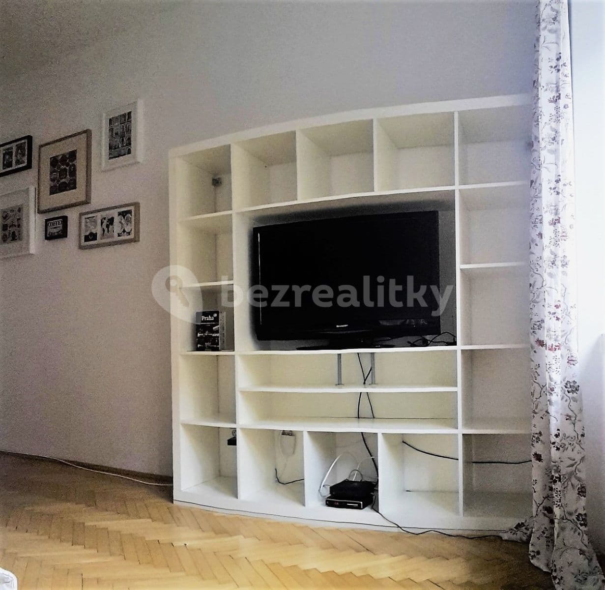 1 bedroom with open-plan kitchen flat to rent, 47 m², Mládeže, Prague, Prague 1 bedroom with open-plan kitchen flat to rent, 47 m², Mládeže, Prague, Prague