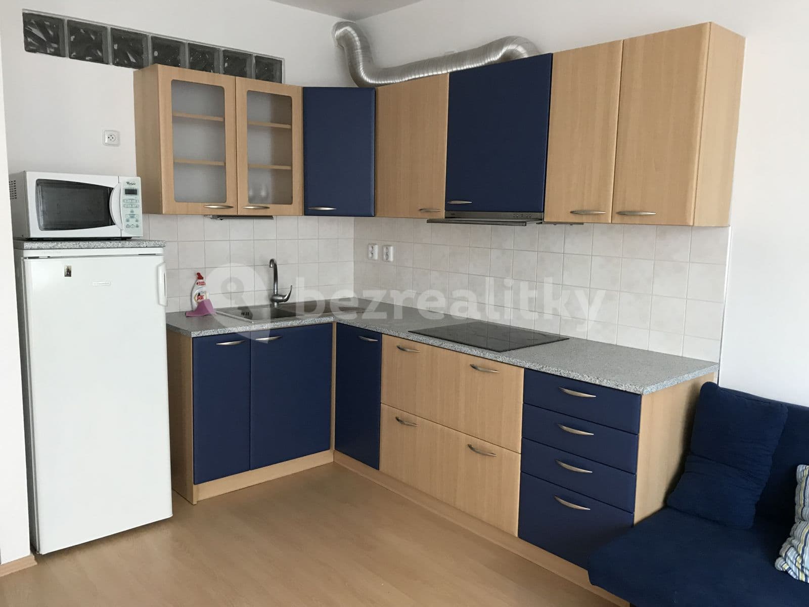 1 bedroom with open-plan kitchen flat to rent, 42 m², Říčanská, Brno, Jihomoravský Region 1 bedroom with open-plan kitchen flat to rent, 42 m², Říčanská, Brno, Jihomoravský Region