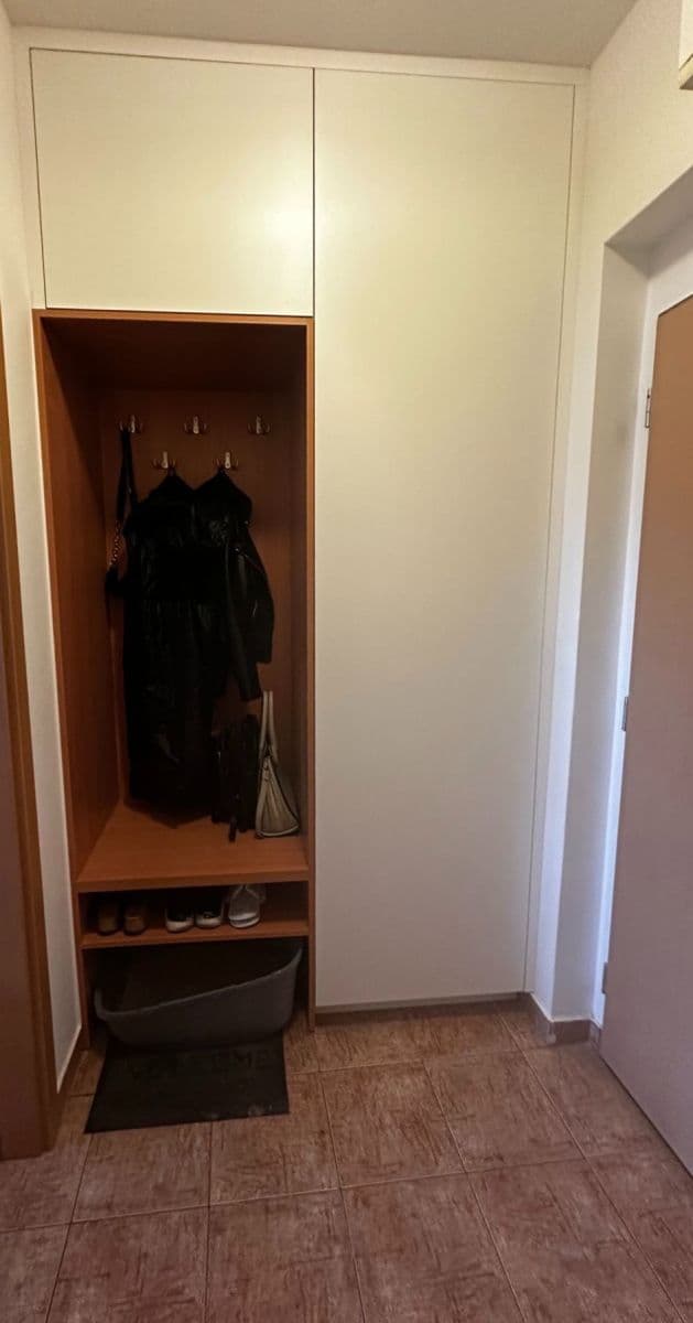 Studio flat to rent, 35 m², Okružní, Olomouc, Olomoucký Region Studio flat to rent, 35 m², Okružní, Olomouc, Olomoucký Region