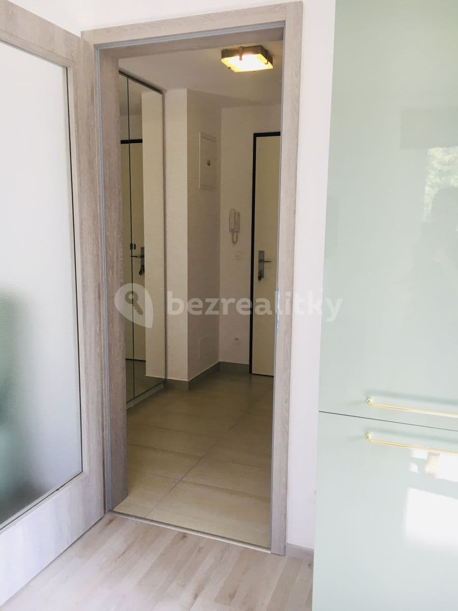 flat to rent, 35 m², Strnadových, Prague, Prague flat to rent, 35 m², Strnadových, Prague, Prague