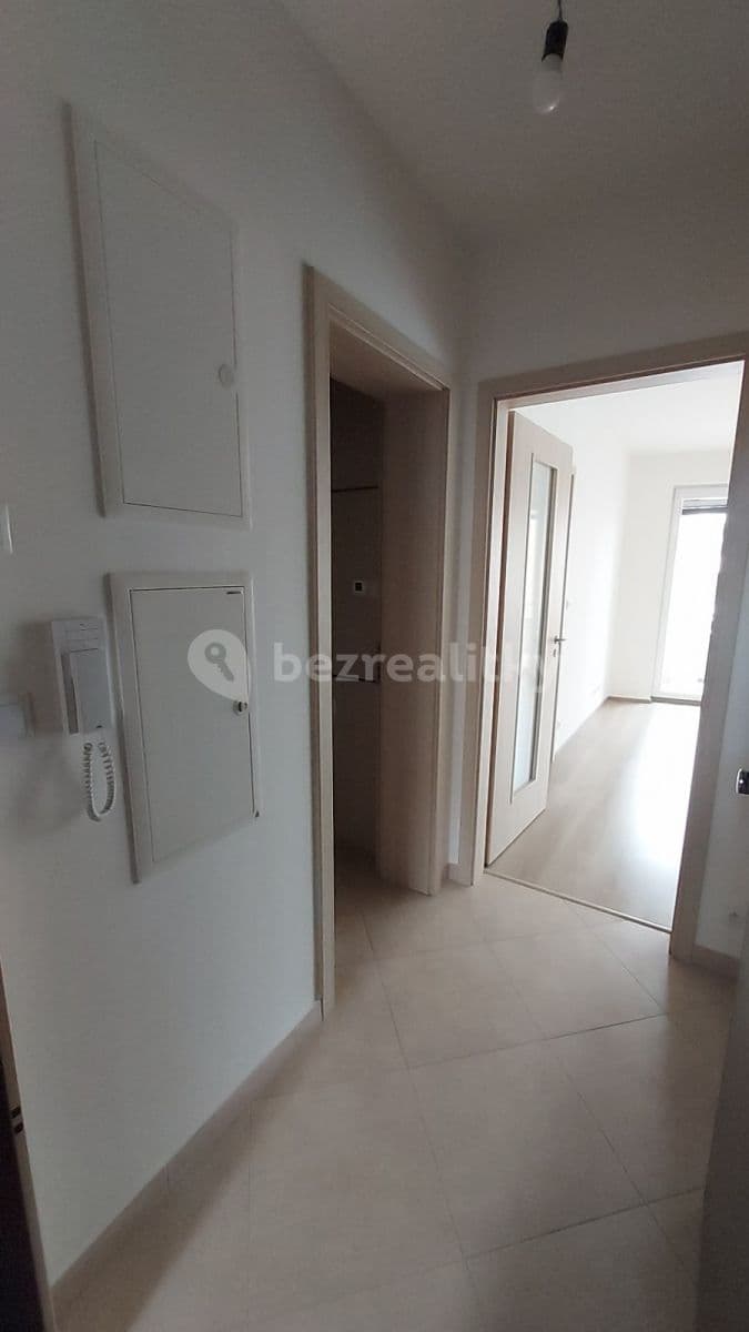 1 bedroom with open-plan kitchen flat to rent, 54 m², Kramperova, Prague, Prague 1 bedroom with open-plan kitchen flat to rent, 54 m², Kramperova, Prague, Prague