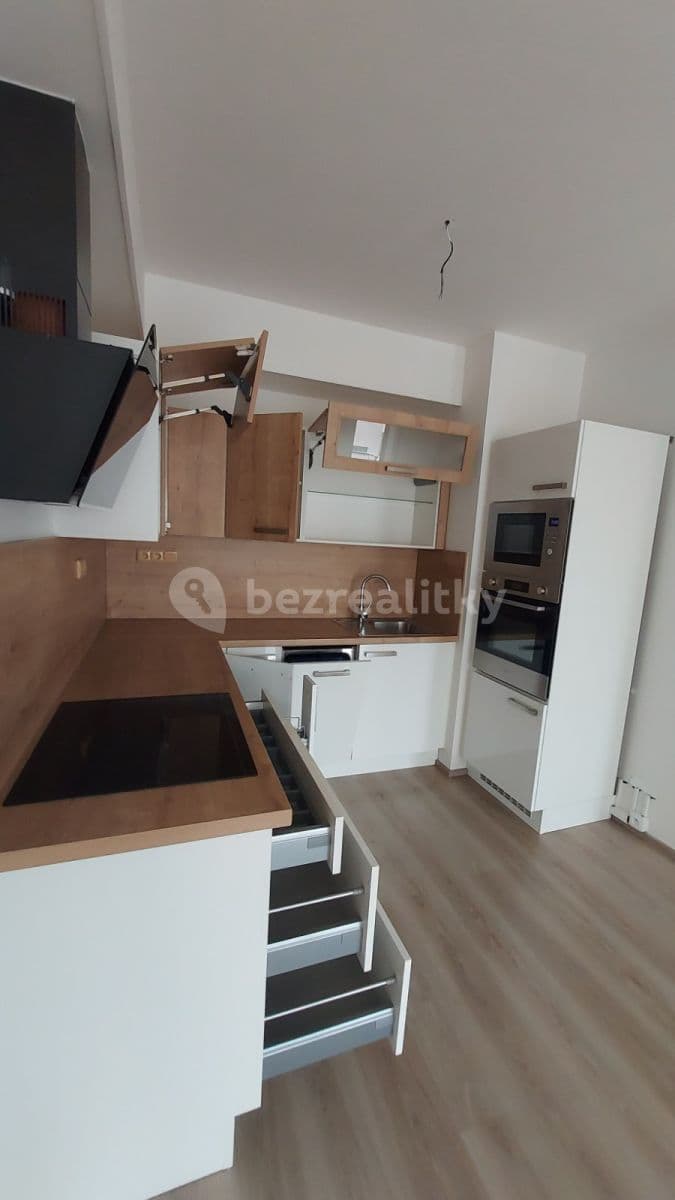 1 bedroom with open-plan kitchen flat to rent, 54 m², Kramperova, Prague, Prague 1 bedroom with open-plan kitchen flat to rent, 54 m², Kramperova, Prague, Prague