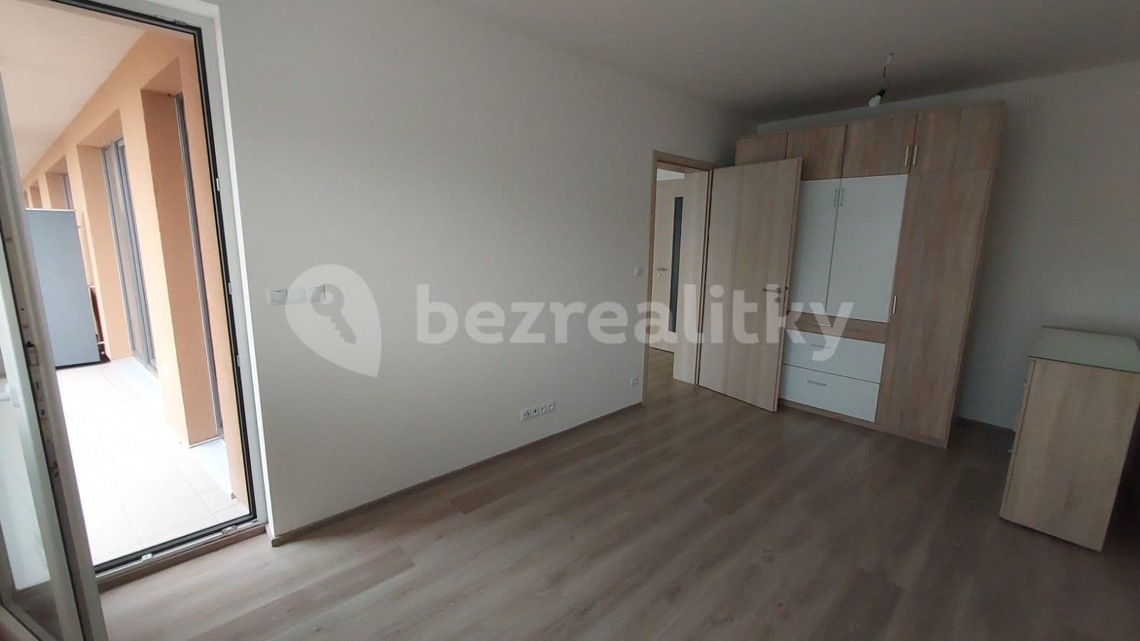 1 bedroom with open-plan kitchen flat to rent, 54 m², Kramperova, Prague, Prague 1 bedroom with open-plan kitchen flat to rent, 54 m², Kramperova, Prague, Prague