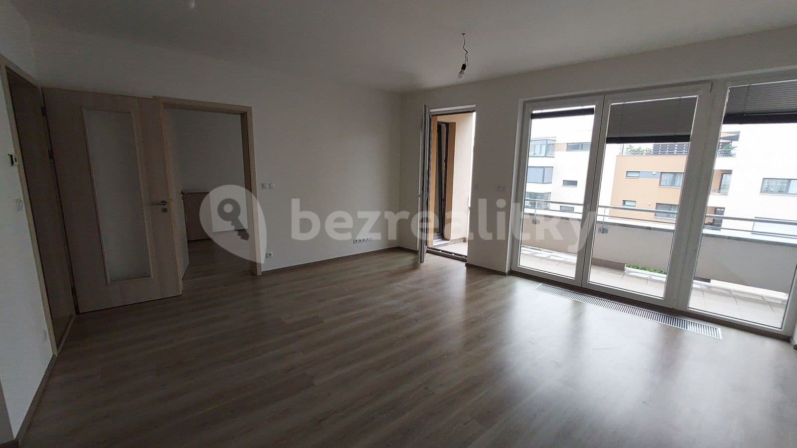 1 bedroom with open-plan kitchen flat to rent, 54 m², Kramperova, Prague, Prague 1 bedroom with open-plan kitchen flat to rent, 54 m², Kramperova, Prague, Prague