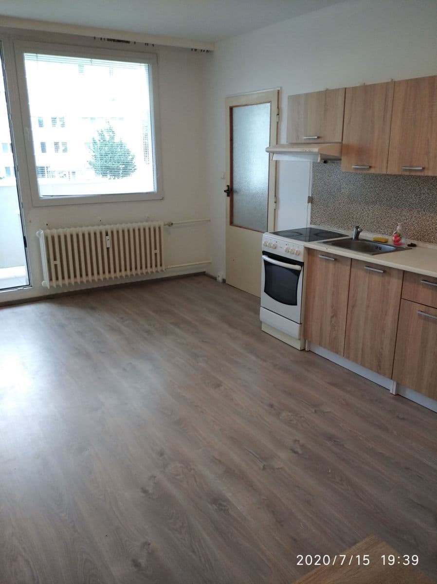 1 bedroom with open-plan kitchen flat to rent, 34 m², Kojetická, Neratovice, Středočeský Region 1 bedroom with open-plan kitchen flat to rent, 34 m², Kojetická, Neratovice, Středočeský Region