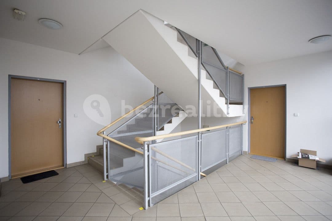 Studio flat to rent, 35 m², Štúrova, Prague, Prague Studio flat to rent, 35 m², Štúrova, Prague, Prague