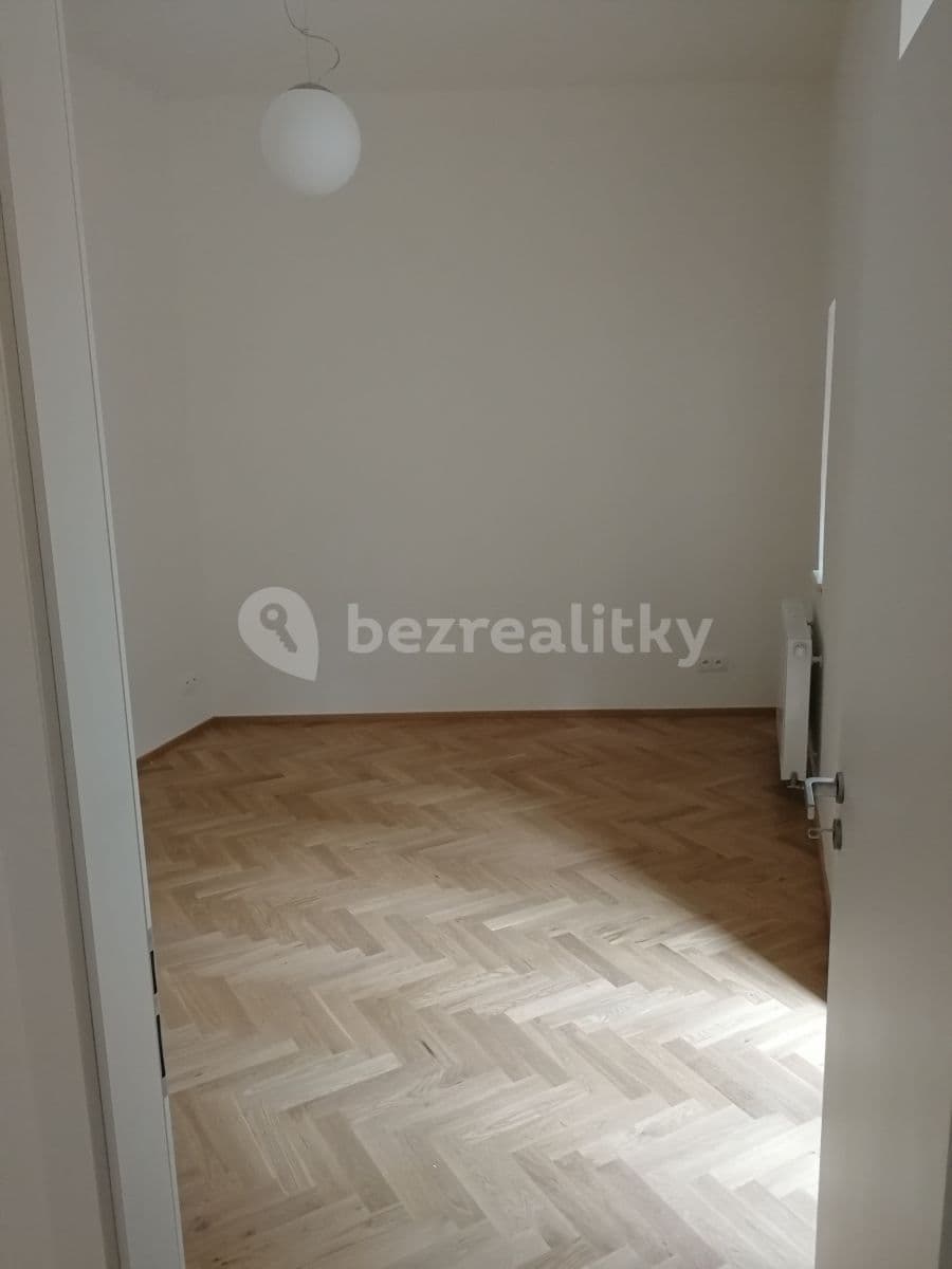 1 bedroom with open-plan kitchen flat to rent, 61 m², Košická, Prague, Prague 1 bedroom with open-plan kitchen flat to rent, 61 m², Košická, Prague, Prague