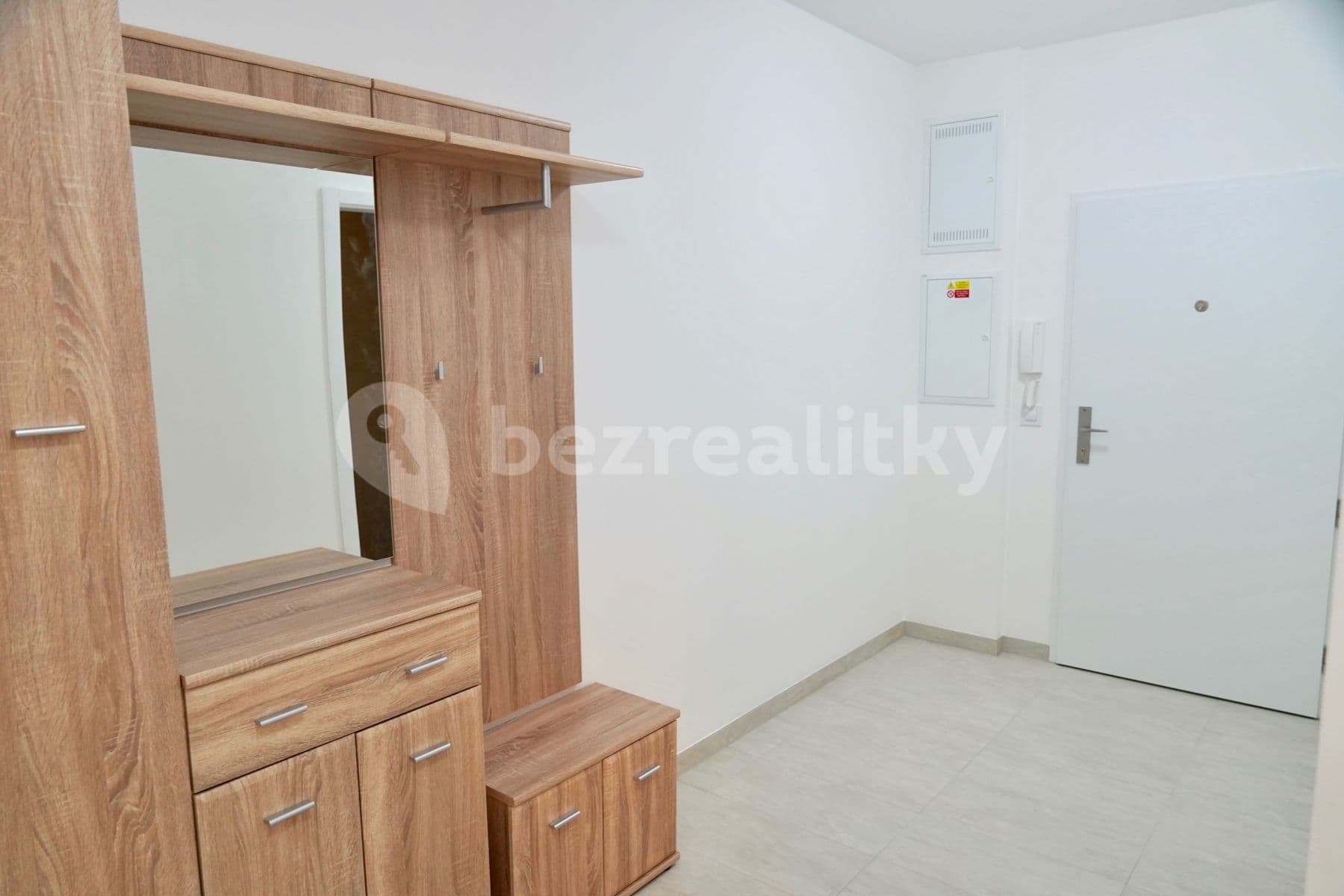 1 bedroom with open-plan kitchen flat to rent, 62 m², Zvěřinova, Prague, Prague 1 bedroom with open-plan kitchen flat to rent, 62 m², Zvěřinova, Prague, Prague
