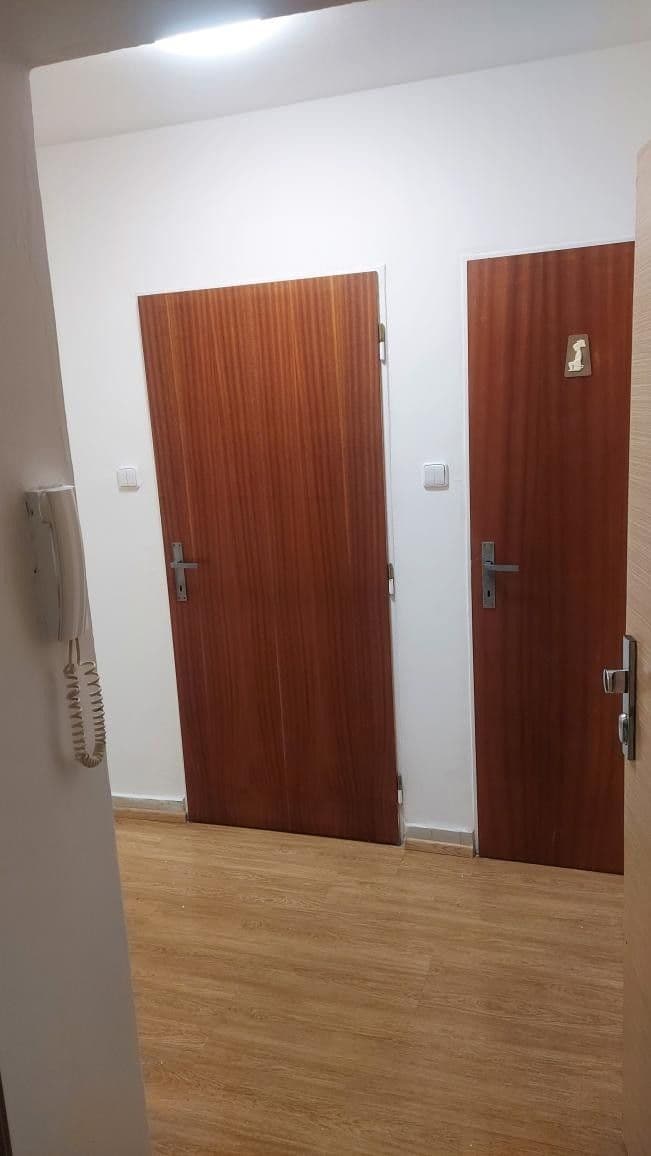 Studio flat to rent, 30 m², Víta Nejedlého, Chrudim, Pardubický Region Studio flat to rent, 30 m², Víta Nejedlého, Chrudim, Pardubický Region