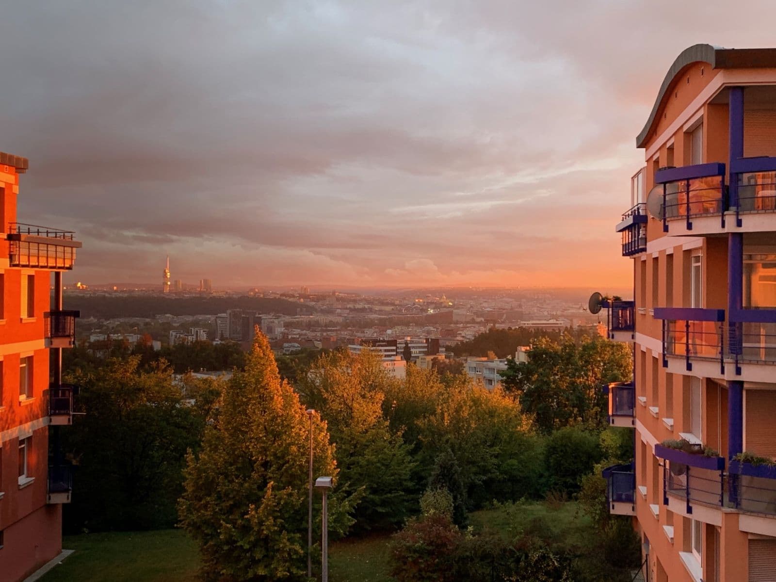 1 bedroom with open-plan kitchen flat to rent, 62 m², Nad Okrouhlíkem, Prague, Prague 1 bedroom with open-plan kitchen flat to rent, 62 m², Nad Okrouhlíkem, Prague, Prague