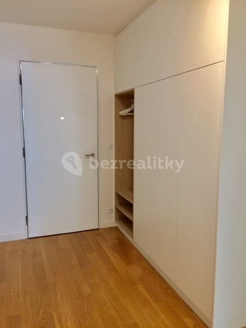 1 bedroom with open-plan kitchen flat for sale, 83 m², Nad Ostrovem, Prague, Prague 1 bedroom with open-plan kitchen flat for sale, 83 m², Nad Ostrovem, Prague, Prague