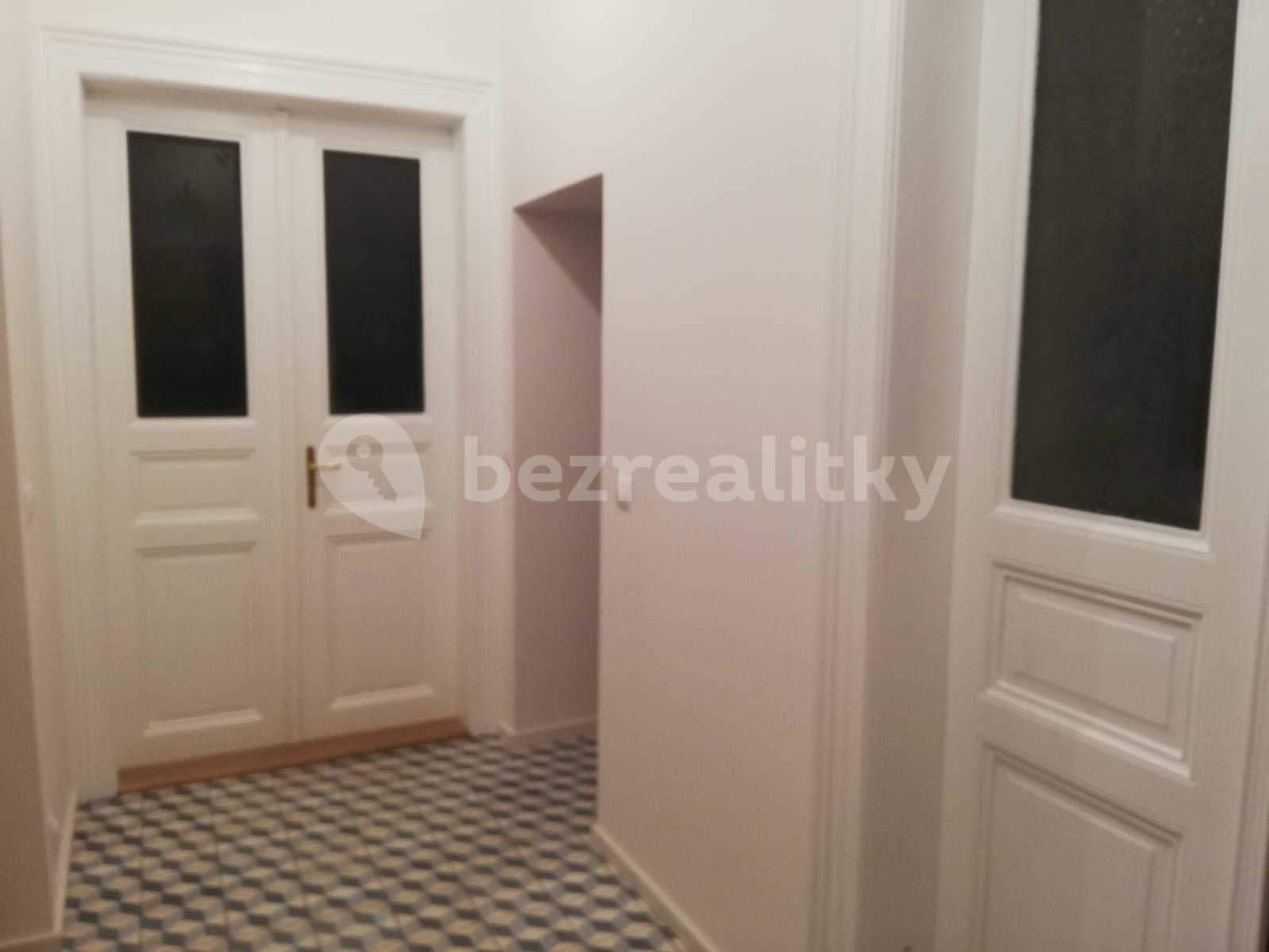 3 bedroom with open-plan kitchen flat to rent, 93 m², Ostrovského, Prague, Prague 3 bedroom with open-plan kitchen flat to rent, 93 m², Ostrovského, Prague, Prague