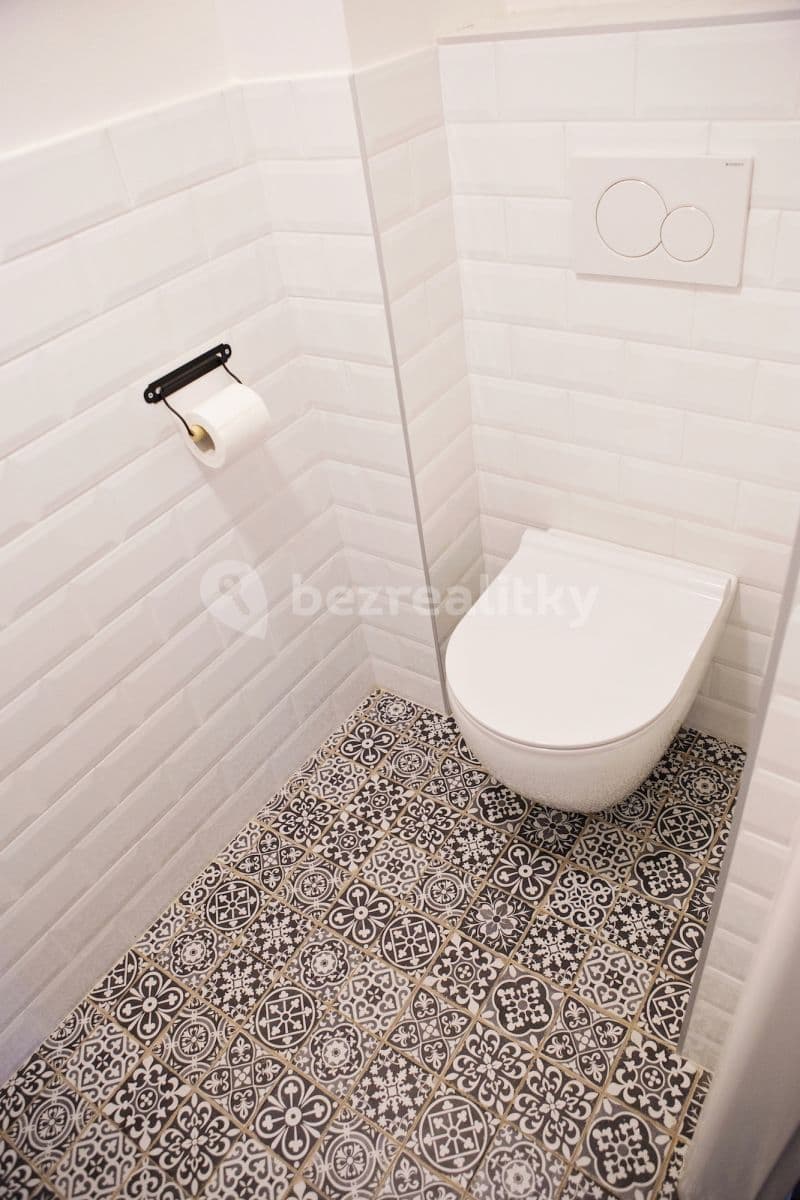 2 bedroom flat to rent, 72 m², Vinohradská, Prague, Prague 2 bedroom flat to rent, 72 m², Vinohradská, Prague, Prague