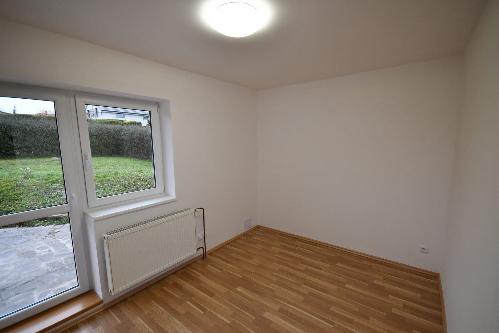 house to rent, 200 m², Seifertova, Velké Přílepy, Středočeský Region house to rent, 200 m², Seifertova, Velké Přílepy, Středočeský Region