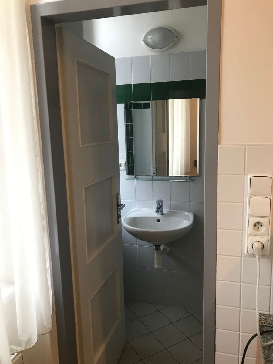 1 bedroom flat to rent, 38 m², Na Ostrůvku, Prague, Prague 1 bedroom flat to rent, 38 m², Na Ostrůvku, Prague, Prague