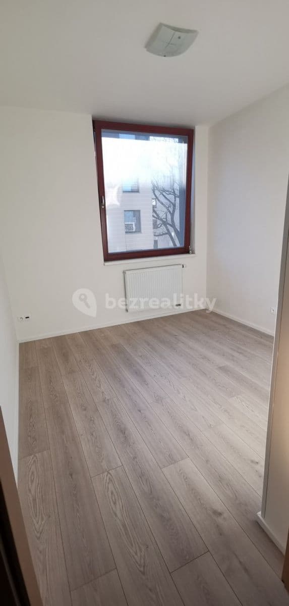 1 bedroom with open-plan kitchen flat to rent, 40 m², Pod dvorem, Prague, Prague 1 bedroom with open-plan kitchen flat to rent, 40 m², Pod dvorem, Prague, Prague