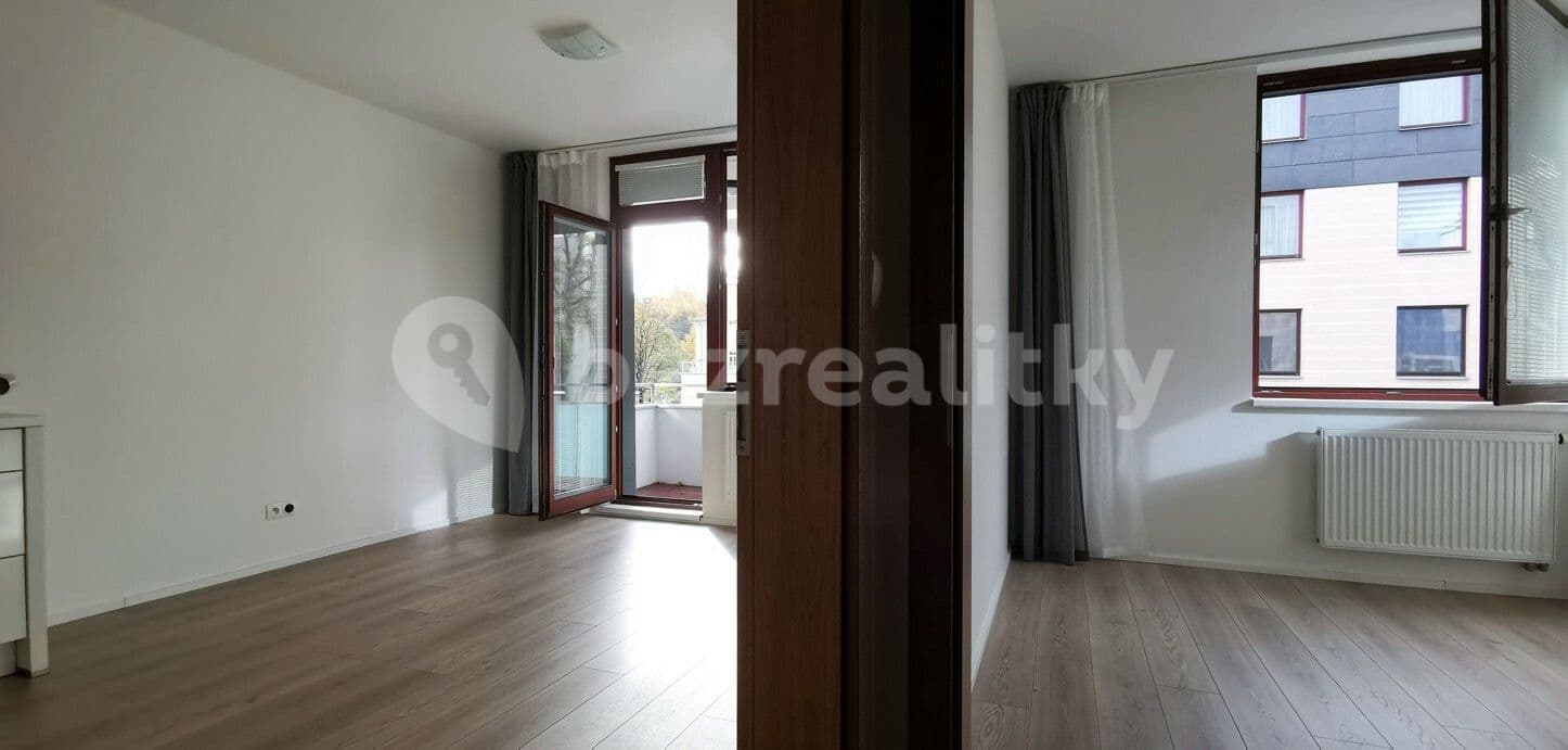 1 bedroom with open-plan kitchen flat to rent, 40 m², Pod dvorem, Prague, Prague 1 bedroom with open-plan kitchen flat to rent, 40 m², Pod dvorem, Prague, Prague
