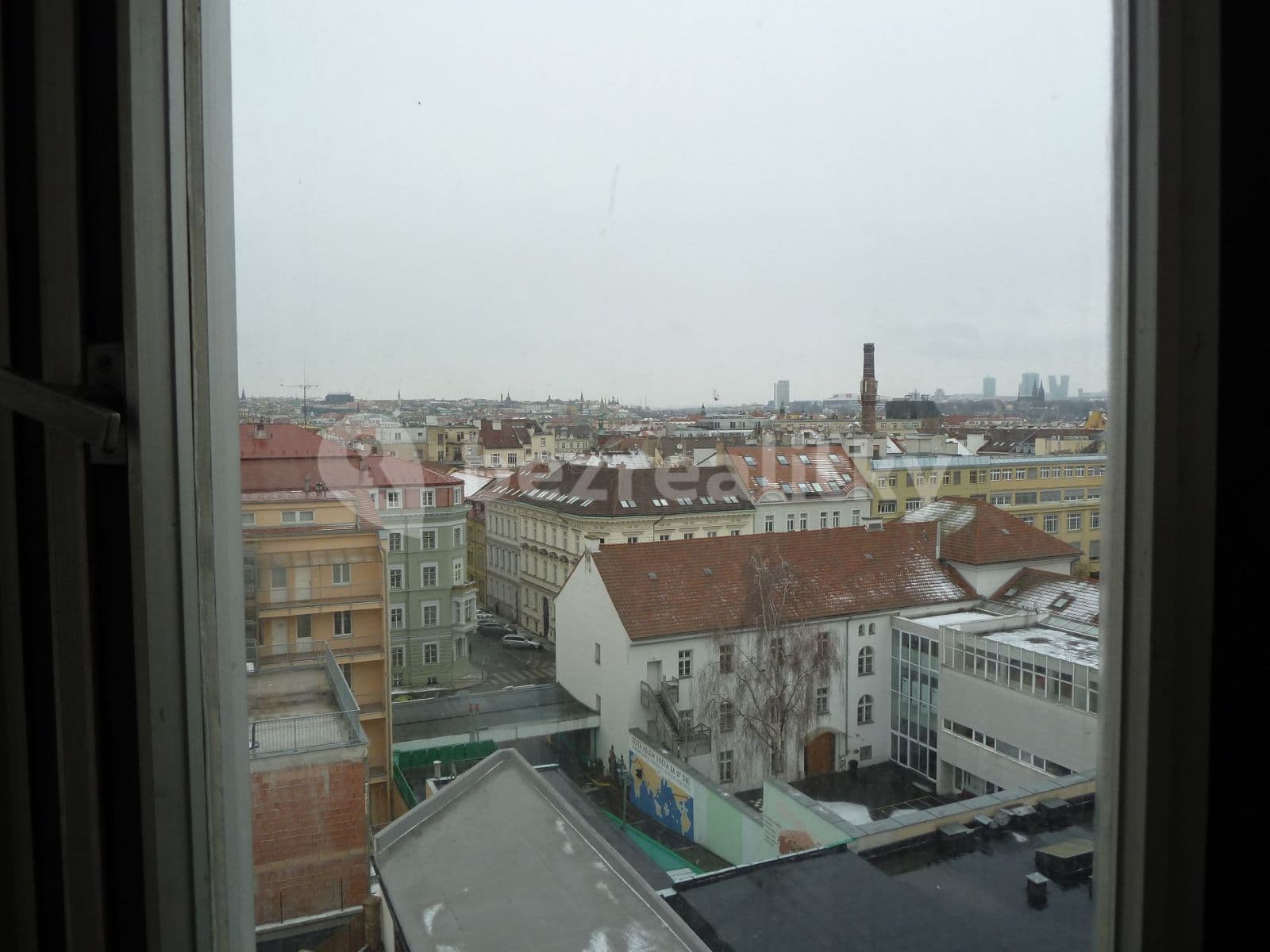 1 bedroom with open-plan kitchen flat to rent, 60 m², Holečkova, Prague, Prague 1 bedroom with open-plan kitchen flat to rent, 60 m², Holečkova, Prague, Prague