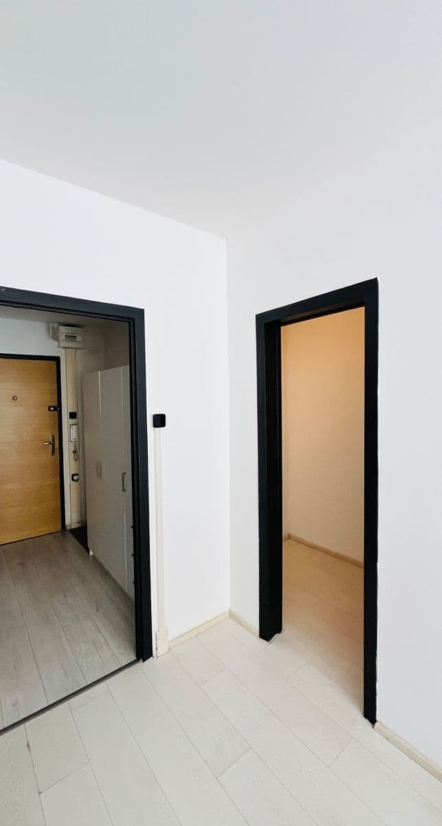 Small studio flat to rent, 31 m², Werichova, Prague, Prague Small studio flat to rent, 31 m², Werichova, Prague, Prague