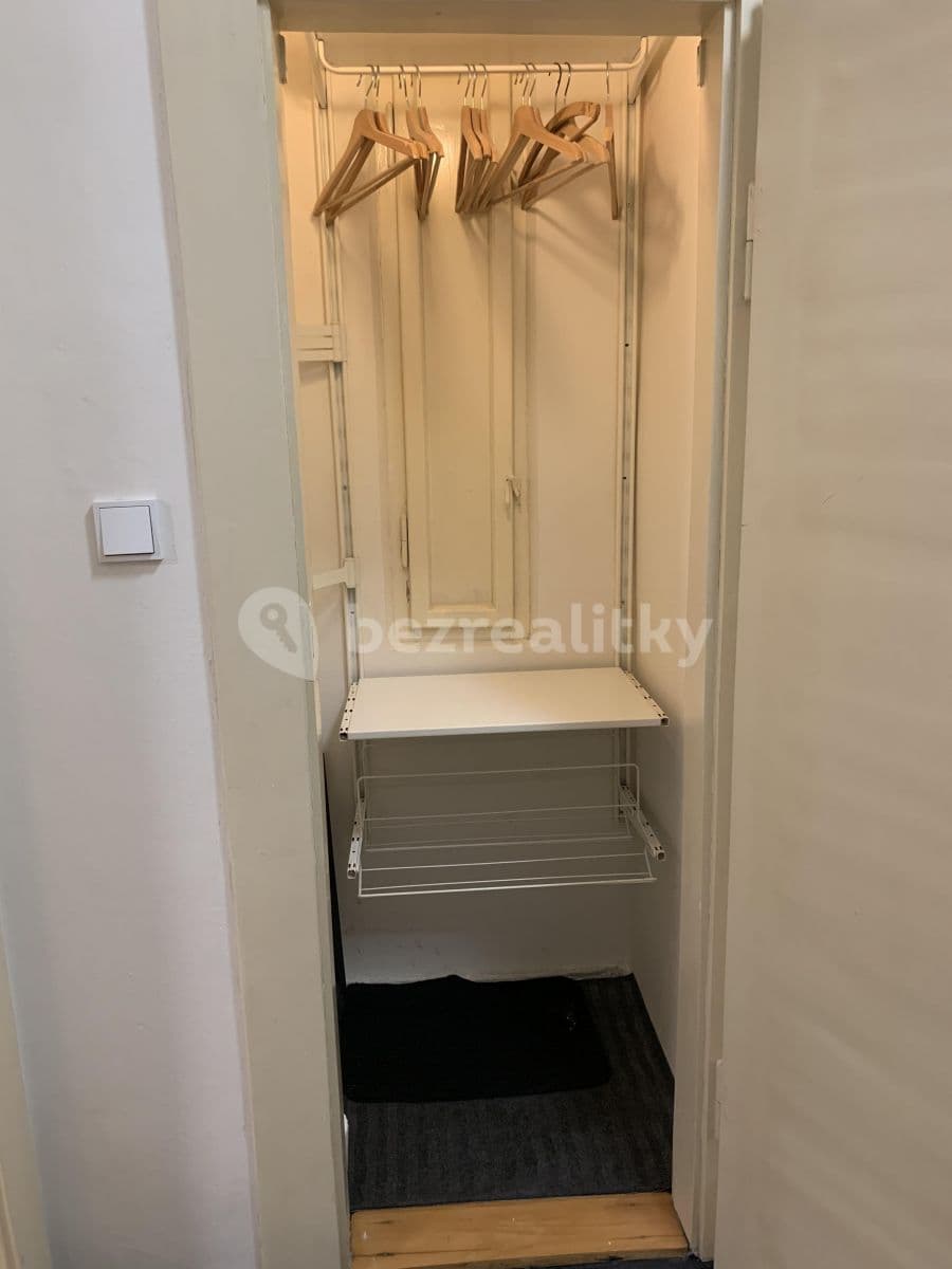 1 bedroom flat to rent, 46 m², Na Nivách, Prague, Prague 1 bedroom flat to rent, 46 m², Na Nivách, Prague, Prague