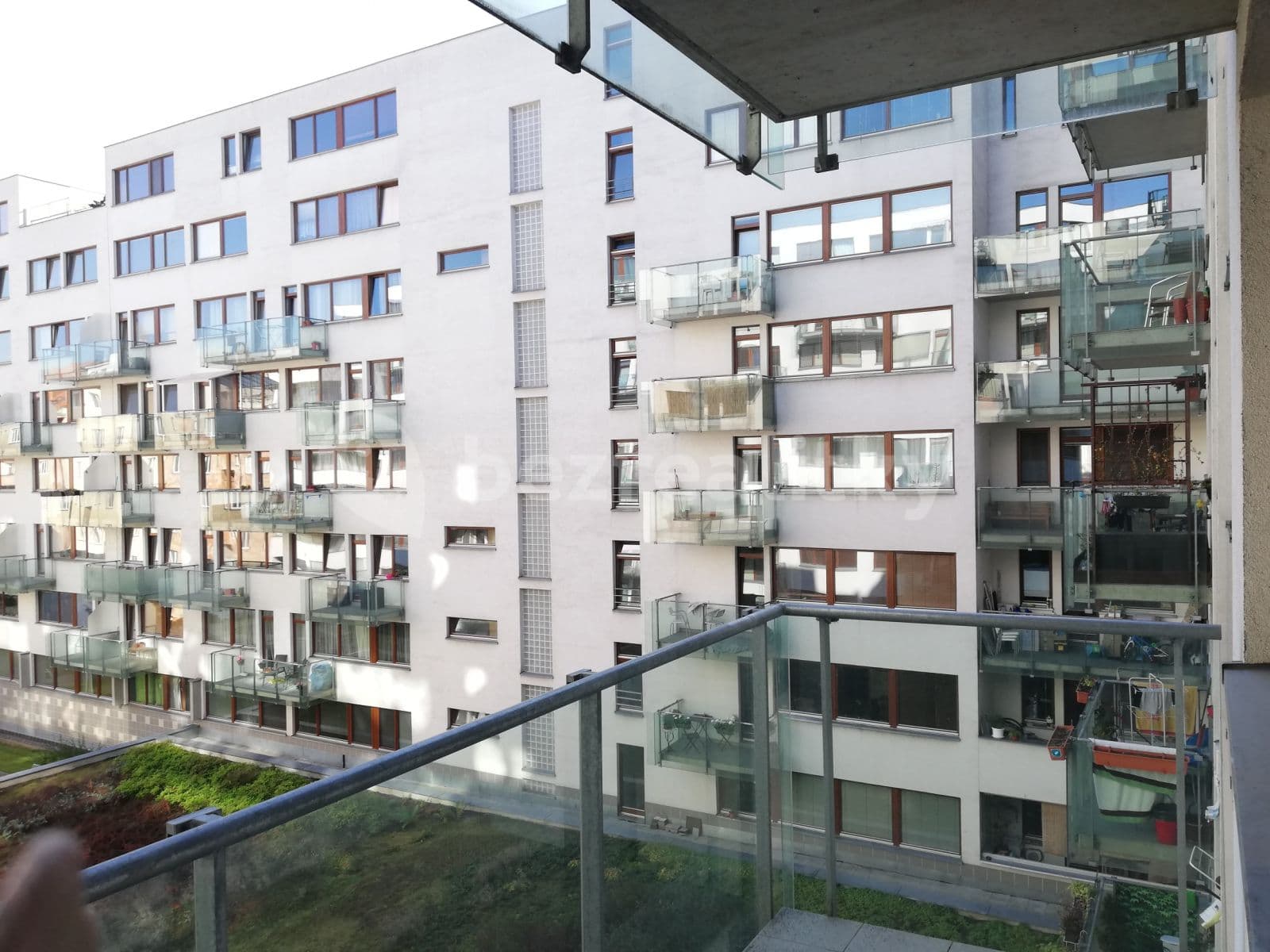 1 bedroom with open-plan kitchen flat to rent, 55 m², Osadní, Prague, Prague 1 bedroom with open-plan kitchen flat to rent, 55 m², Osadní, Prague, Prague