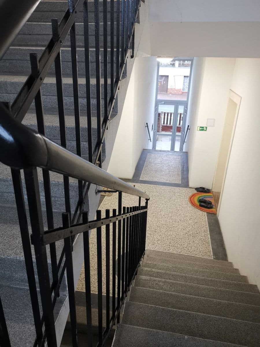 1 bedroom with open-plan kitchen flat to rent, 55 m², Michelská, Prague, Prague 1 bedroom with open-plan kitchen flat to rent, 55 m², Michelská, Prague, Prague