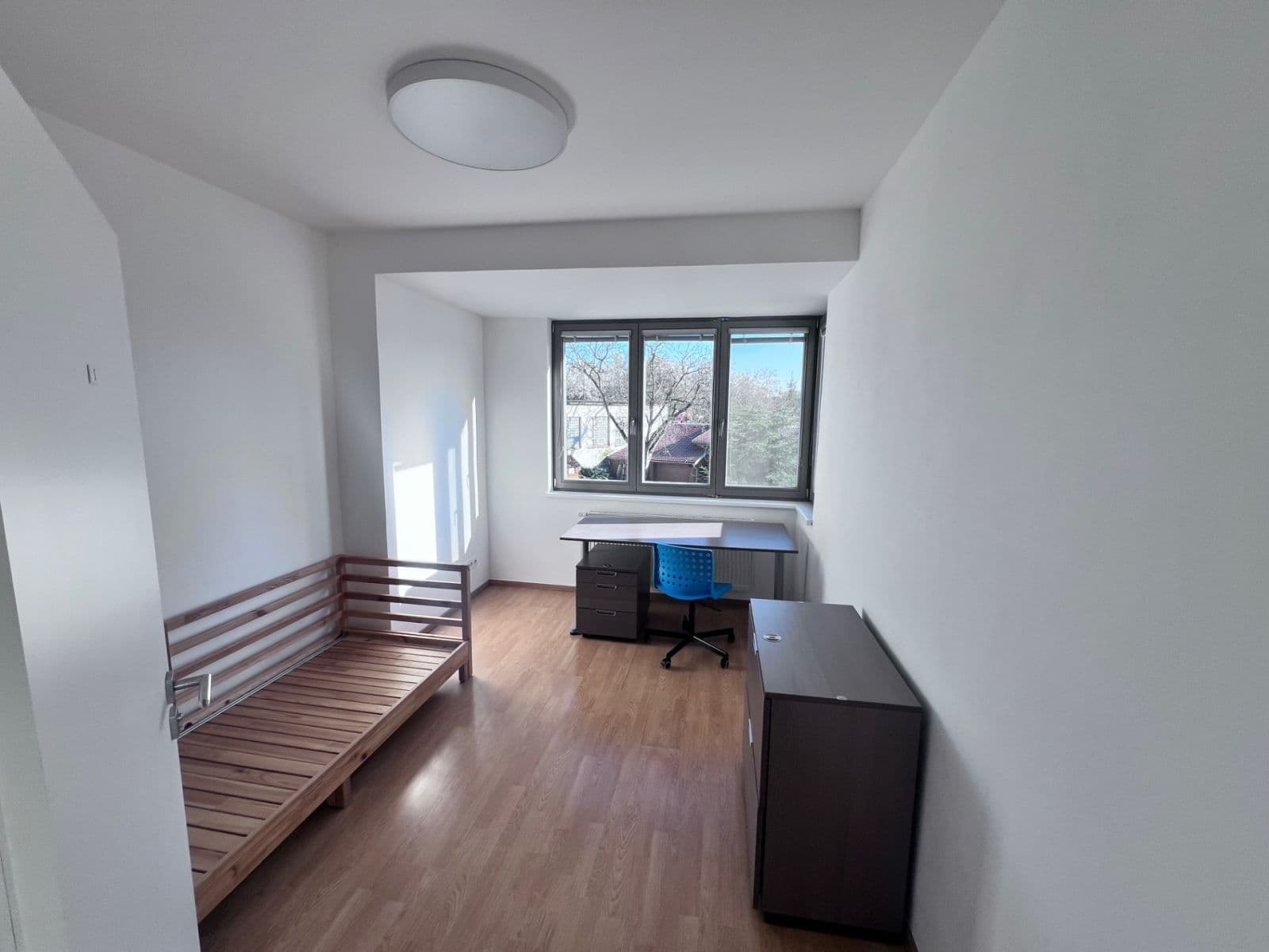 4 bedroom with open-plan kitchen flat to rent, 14 m², Viniční, Brno, Jihomoravský Region 4 bedroom with open-plan kitchen flat to rent, 14 m², Viniční, Brno, Jihomoravský Region