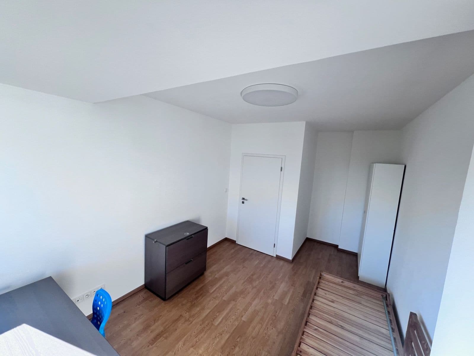 4 bedroom with open-plan kitchen flat to rent, 14 m², Viniční, Brno, Jihomoravský Region 4 bedroom with open-plan kitchen flat to rent, 14 m², Viniční, Brno, Jihomoravský Region