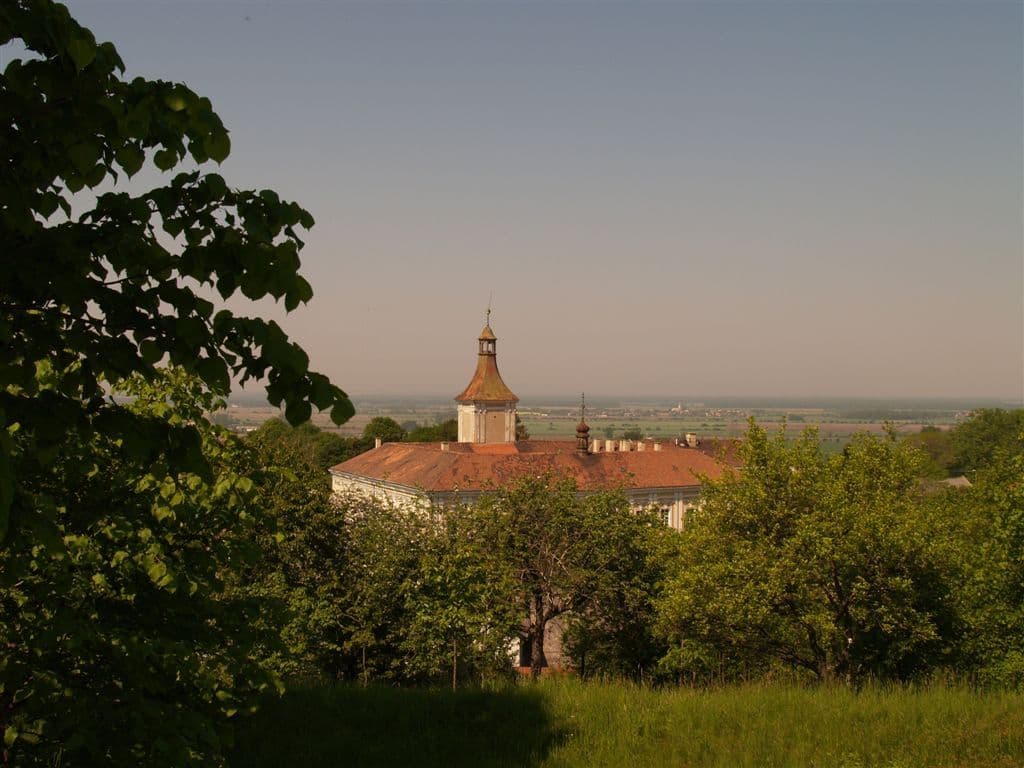 non-residential property for sale, 9,800 m², Přestavlky, Přestavlky, Olomoucký Region non-residential property for sale, 9,800 m², Přestavlky, Přestavlky, Olomoucký Region