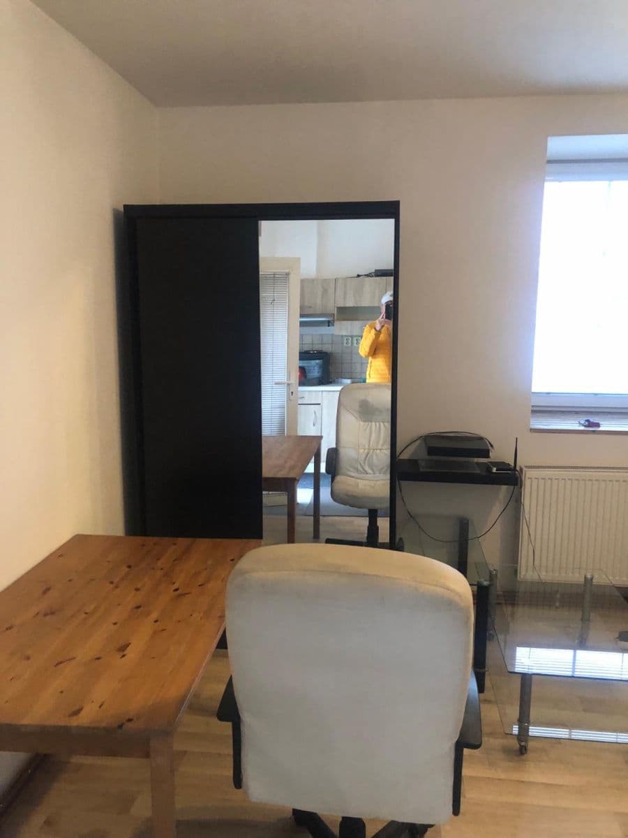 Studio flat to rent, 22 m², K Třebonicům, Prague, Prague Studio flat to rent, 22 m², K Třebonicům, Prague, Prague