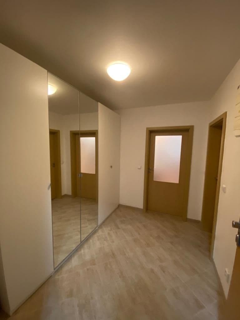 Studio flat to rent, 46 m², Vorařská, Prague, Prague Studio flat to rent, 46 m², Vorařská, Prague, Prague