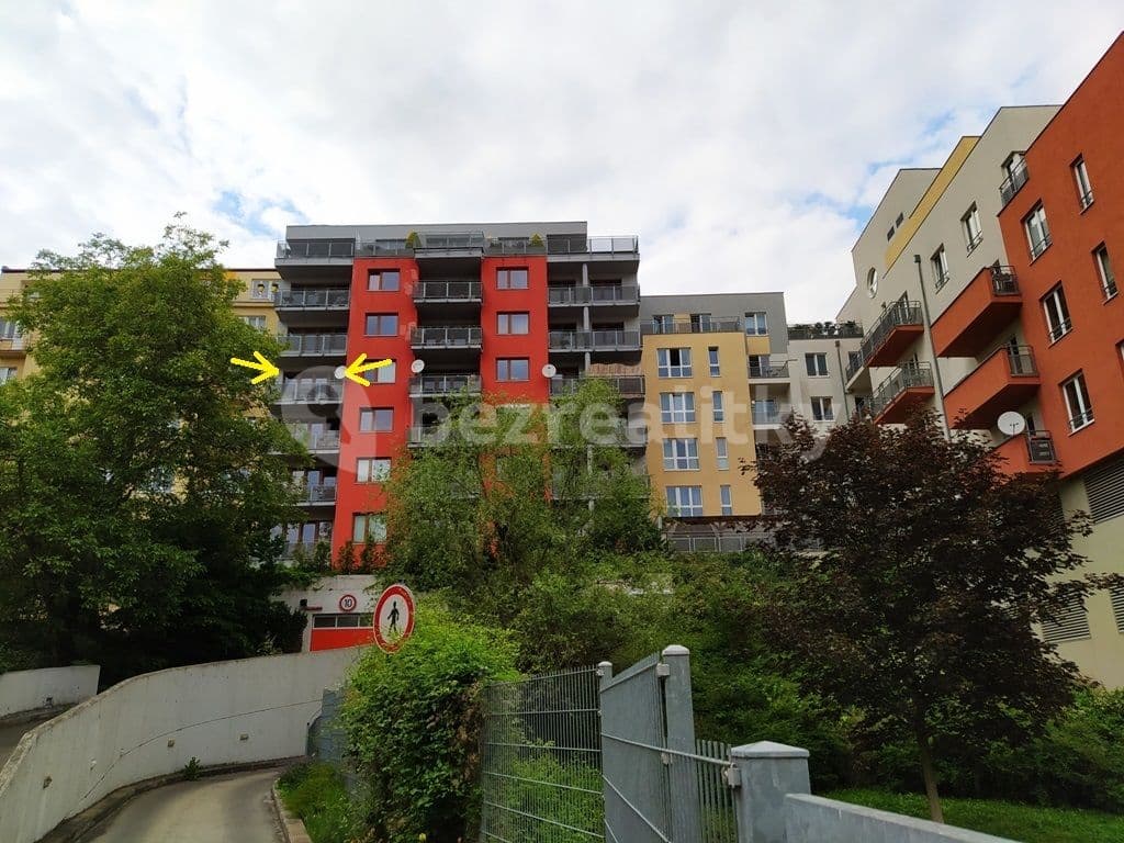 Studio flat to rent, 45 m², Plzeňská, Prague, Prague Studio flat to rent, 45 m², Plzeňská, Prague, Prague